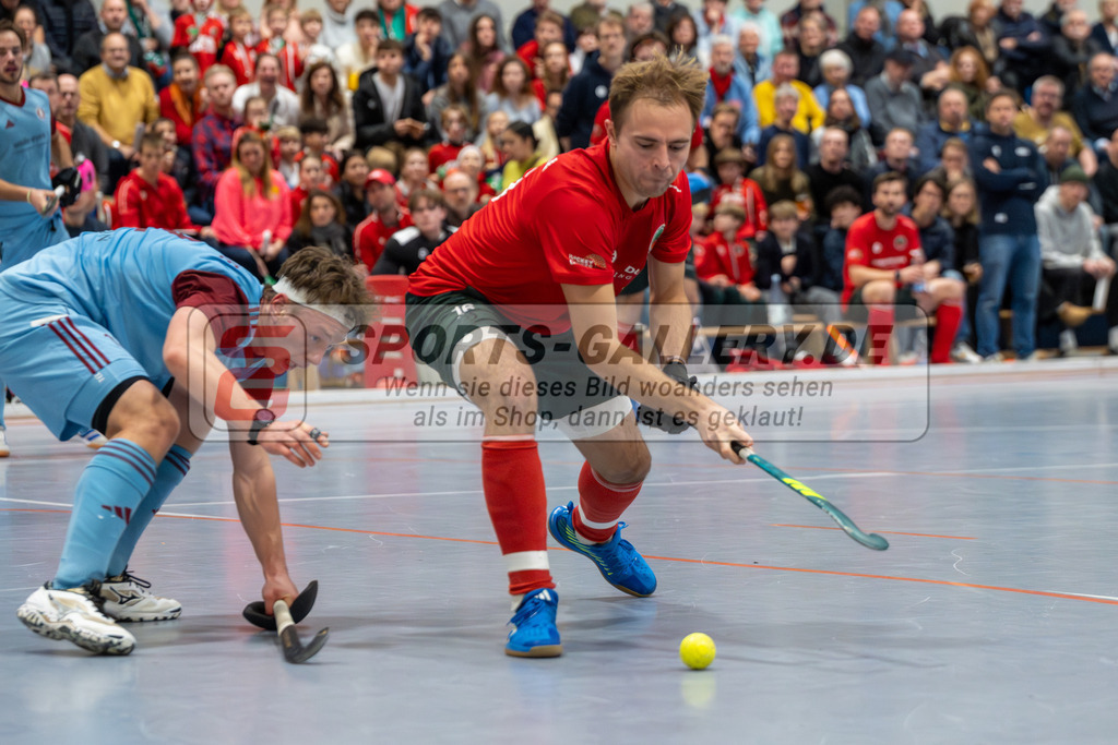 SFE_20260131_0137 | Mönchengladbach, Deutschland, 31.01.26: Hallenhockey 1. Bundesliga Herren Playoff zwischen Crefelder HTC - UHC Hamburg im GHTC Halle am 31.01.2026 in Mönchengladbach, Deutschland. (Foto von Stephan Fehrmann)Mönchengladbach, Germany, 31.01.26: Hallenhockey 1. Bundesliga Herren Playoff between Crefelder HTC - UHC Hamburg in GHTC Halle at 31.01.2026 in Mönchengladbach, Deutschland. (Foto from Stephan Fehrmann)