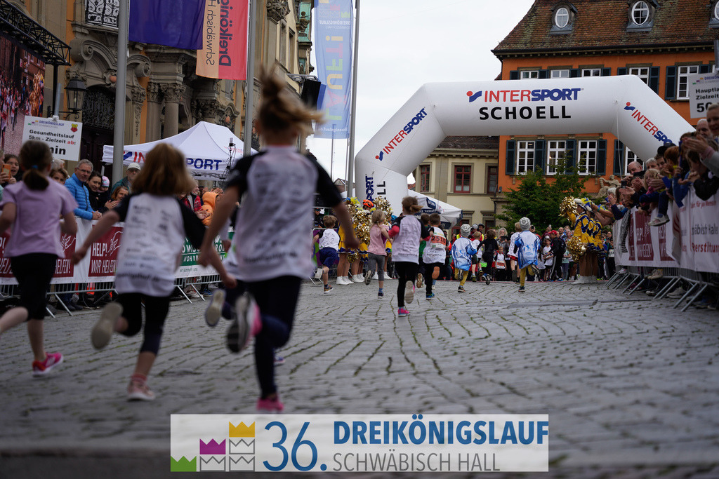 AOK Junior Cup 400m | 3Königslauf 2022 AOK Junior Cup 400m - Realisiert mit Pictrs.com