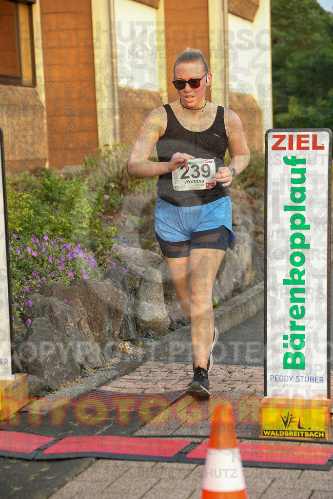 240802_2010_EX1_7006 | Sportfotografie im Rhein-Sieg Kreis, Köln, Bonn, NRW, Rheinland Pfalz, Hessen, etc. Unser Tätigkeitsfeld umfasst den Laufsport vom Volkslauf über den Marathon, Duathlon, Triathon bis zum Ultralauf wie Kölnpfad Ultra oder Schindertrail.