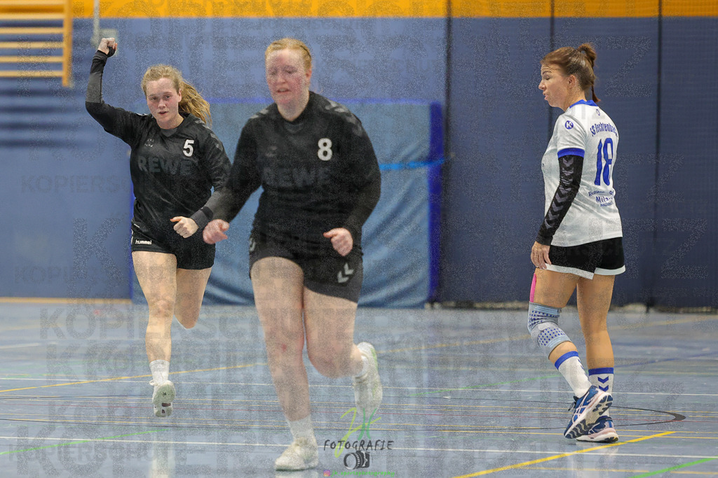 Frauen 2. Bezirksklasse, SG Rechtenbach - HSG Kleenheim/Langgöns III | Frauen 2. Bezirksklasse, SG Rechtenbach - HSG Kleenheim/Langgöns III am 16.11.2024 in Rechtenbach (Sporthalle Rechtenbach)Photo © 2024 - Jörg Heinrich - Realisiert mit Pictrs.com