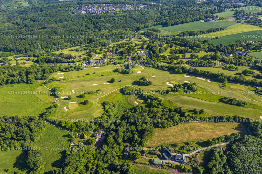 Essen250509090Werden | Luftbild, Golfplatz Golfclub Essen-Heidhausen, Waldgebiet Langenhorster Wald, Wiesen und Felder mit Fernsicht, Heidhausen, Essen, Ruhrgebiet, Nordrhein-Westfalen, Deutschland