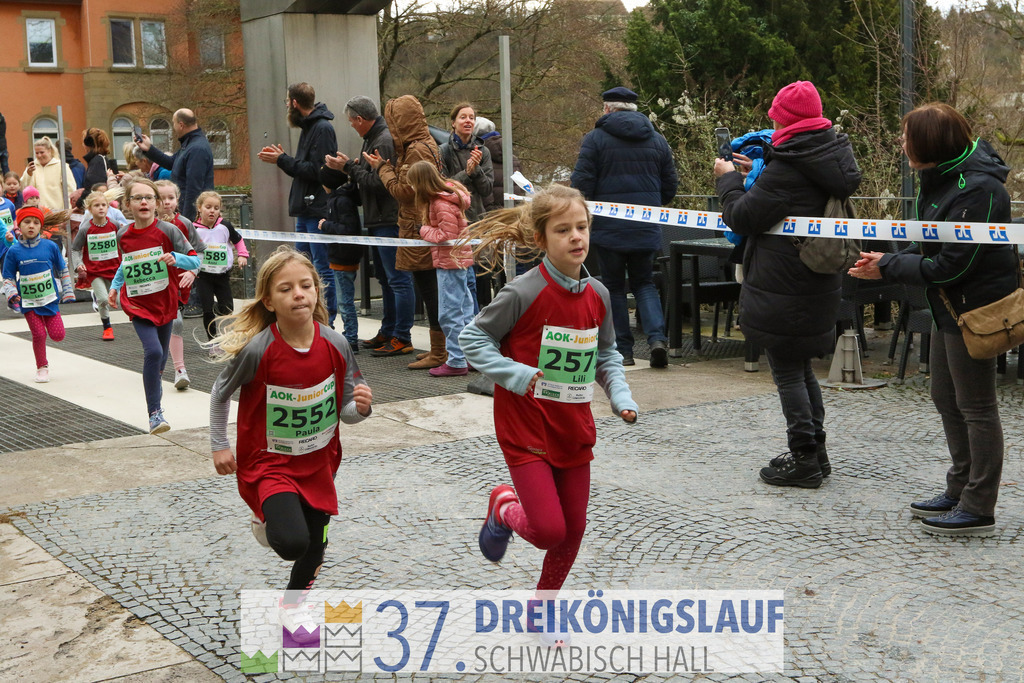 AOK JuniorCup 400m | 3Koenigslauf 2023 - Realisiert mit Pictrs.com