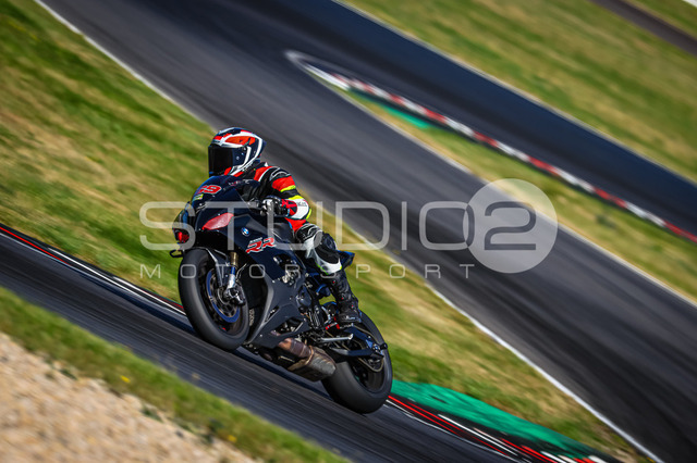 0459-260711LR-004_459 | Deine Full-Service-Agentur für ✔️Videoproduktionen und ✔️Motorsportfotografie Jetzt Angebot anfragen!