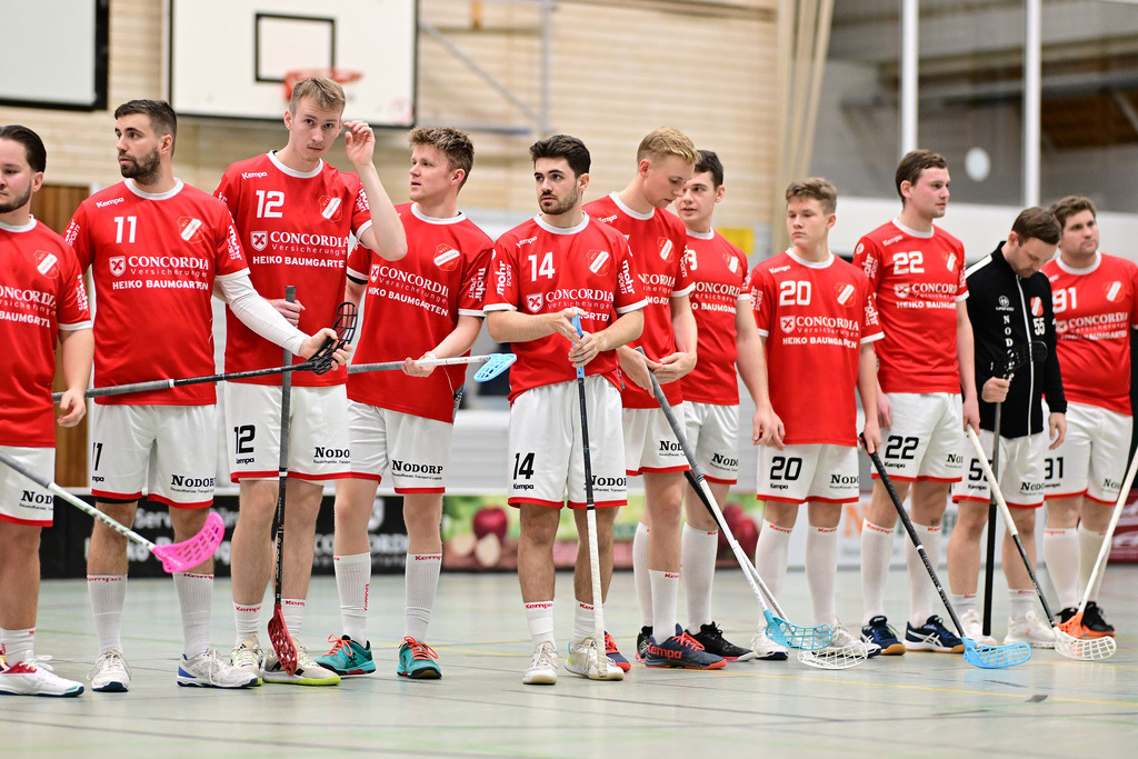 Floorball I Herren I Saison 2024-2025 I 2. FBL Herren Nord-West I 9. Spieltag I MTV Mittelnkirchen - TSV Tollwut Ebersgöns | Der Sportfotograf. - Realisiert mit Pictrs.com