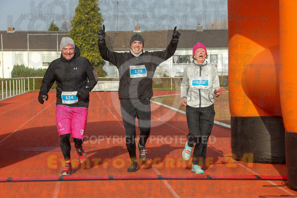 230129_1142_EX1_5288 | Sportfotografie im Rhein-Sieg Kreis, Köln, Bonn, NRW, Rheinland Pfalz, Hessen, etc. Unser Tätigkeitsfeld umfasst den Laufsport vom Volkslauf über den Marathon, Duathlon, Triathon bis zum Ultralauf wie Kölnpfad Ultra oder Schindertrail.