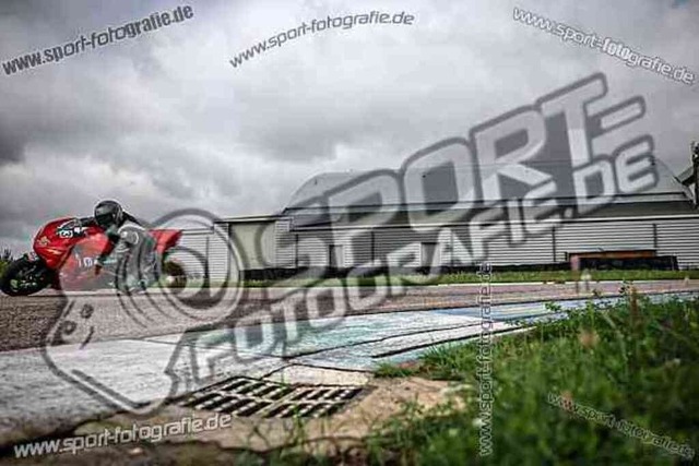 pubi6141 | Professionelle Fotos von Sportveranstaltungen, aber auch Hochzeiten und anderen Events. - Realisiert mit Pictrs.com