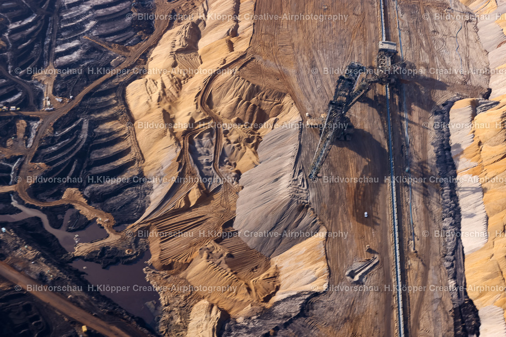 Luftbild-Niederzier-Tagebau Hambach-8346 | Luftbildfotografie Hermann Klöpper - Realized with Pictrs.com