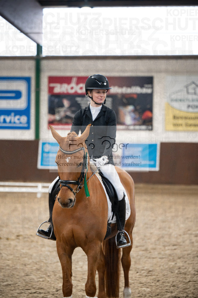 Hallenreittunier Voxtrup 2023 | Entdecke hochwertige Reitturnierfotos von Foto Oger. Professionell, emotional und authentisch – jetzt Lieblingsmomente im Shop bestellen.Deutschlandweite Turnierfotografie. - Realisiert mit Pictrs.com
