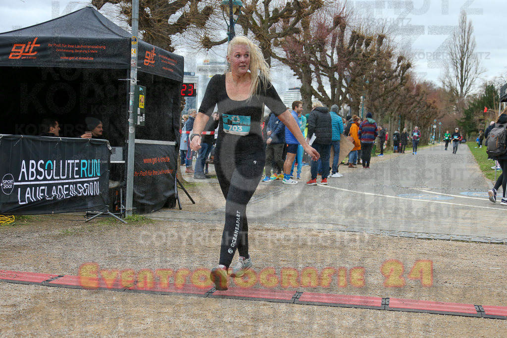 231231_1220_EX1_6779 | Sportfotografie im Rhein-Sieg Kreis, Köln, Bonn, NRW, Rheinland Pfalz, Hessen, etc. Unser Tätigkeitsfeld umfasst den Laufsport vom Volkslauf über den Marathon, Duathlon, Triathon bis zum Ultralauf wie Kölnpfad Ultra oder Schindertrail.