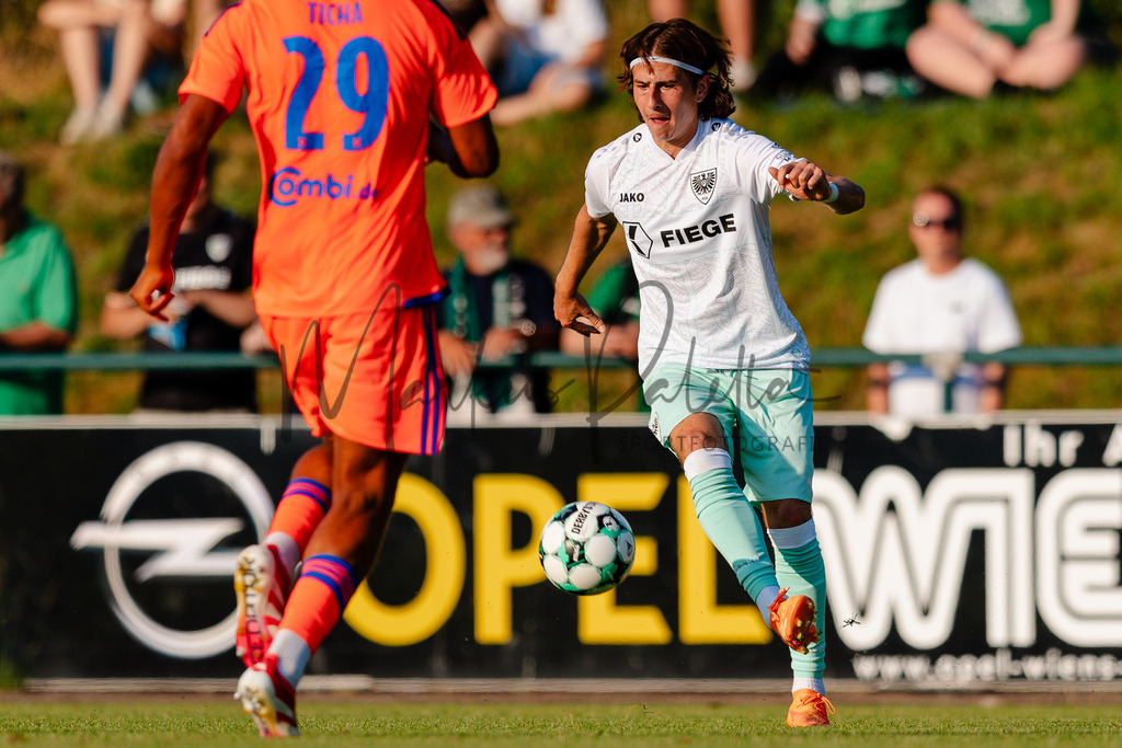 Testspiel, Saison 2026/27: SC Preußen Münster - Kickers Emden | Billerbeck, 10.07.2026: Testspiel, SC Preußen Münster gegen Kickers Emden auf der Anlage des DJK Billerbeck in Billerbeck. Foto: sportfotografie.ms | Markus Paletta - Realisiert mit Pictrs.com