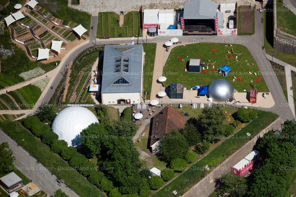 4045780 | ERFURT 14.06.2021 Parkanlage " Egapark " im Ortsteil Hochheim in Erfurt im Bundesland Thüringen, Deutschland. Weiterführende Informationen bei: Bundesgartenschau Erfurt 2021 gemeinnützige GmbH. // Park of " Egapark " in the district Hochheim in Erfurt in the state Thuringia, Germany. Further information at: Bundesgartenschau Erfurt 2021 gemeinnuetzige GmbH. Foto: Gerhard Launer