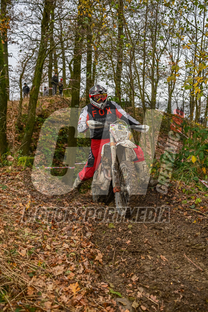 NZ8_4774 | grenznic640