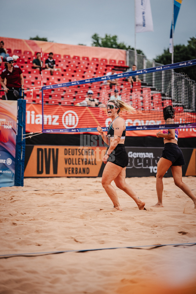 Beachvolleyball | Frauen | Allianz German Beach Tour 2025 | Tourstop München | 03.07.2025 | Sandra Ferger jubelt