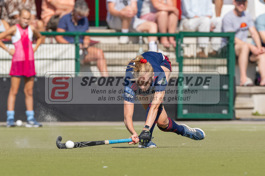 HK_20230910_103959 | 1.Bundesliga Damen Düsseldorfer HC - Rot-Weiss köln  am 10.9.2023 DHC, Düsseldorf , Annika Sprink ( Düsseldorfer HC #3 )