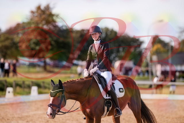 2026_10_03_Siefer-Hof_133323_Z81_92081349 | Professionelle Reitsport-, Turnier- und Eventfotografie von Robert Broda. Galerien mit ausgewählten und bearbeiteten Bildern direkt online ansehen und bestellen.