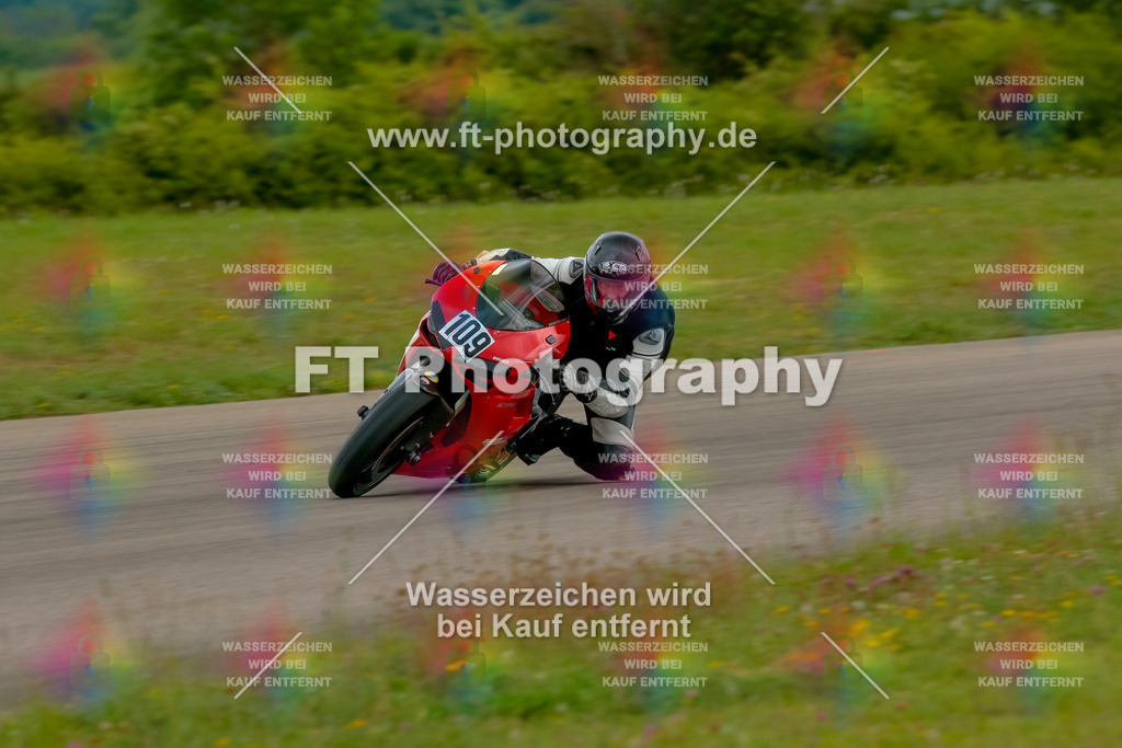 _7D21640 | Hier findet Ihr Bilder von Touristenfahrten auf der Nürburgring Nordschleife oder von anderen Veranstaltungen die ich besucht habe. Viel Spass beim Durch Schauen 