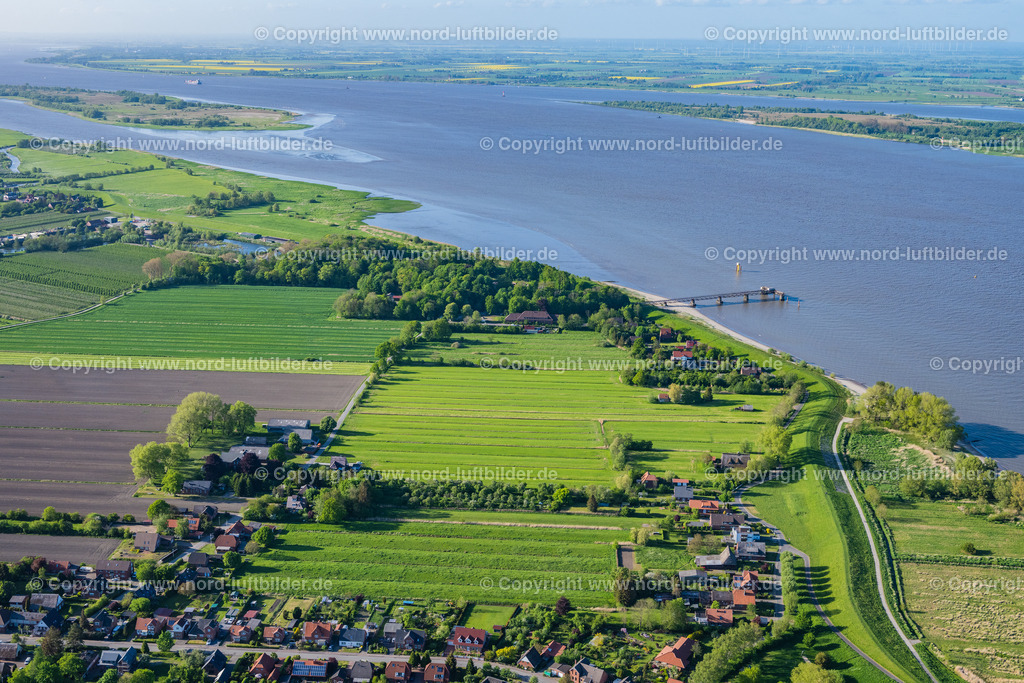 Stade_Bützfleth_Grauer_Ort_ELS_2642140522 | STADE 14.05.2022 Festungsgelände "Grauer Ort" in Abbenfleth an der Elbe in Bützfleth im Bundesland Niedersachsen, Deutschland. // Fortress area "Grauer Ort" in Abbenfleth on the Elbe in Buetzfleth in the state Lower Saxony, Germany. Foto: Martin Elsen