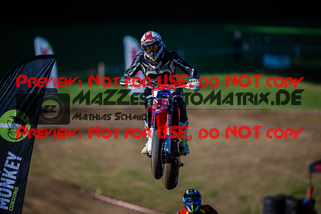 MaZZes_FotoMatrix_220903_9405 | S3