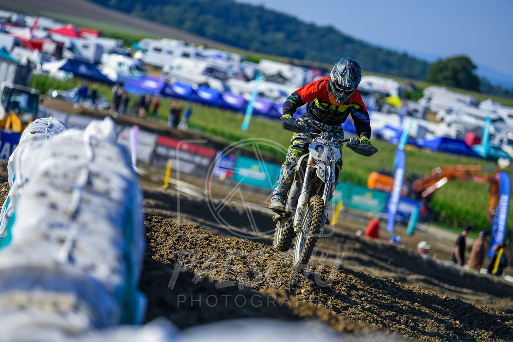 85 (71) | Paeschuphoto Shop - Wer nicht sucht der auch nicht findet.Ob Motocrossbilder oder von einem besuchtem Spiel, Hauptsache Action. - Realisiert mit Pictrs.com