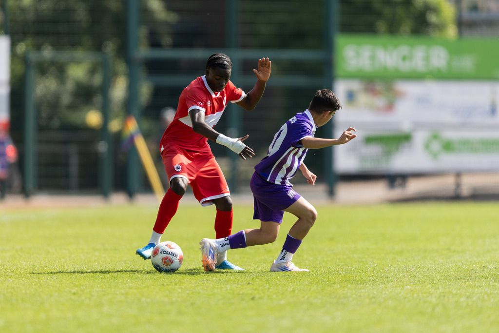 Fußball I Männer I 40. Pfingscup Hollage I 13020 | realhellocedii - Realisiert mit Pictrs.com