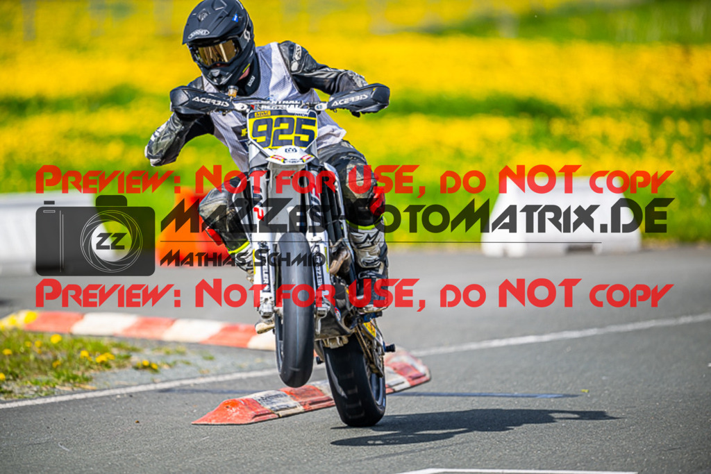 MaZZes_FotoMatrix_230506_2-122 | S1