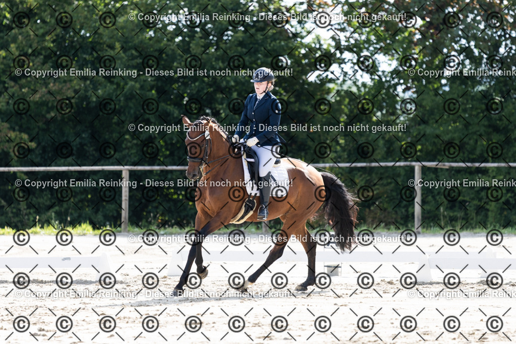 CL5A5674 | Emilia Reinking Fotografie - Realisiert mit Pictrs.com