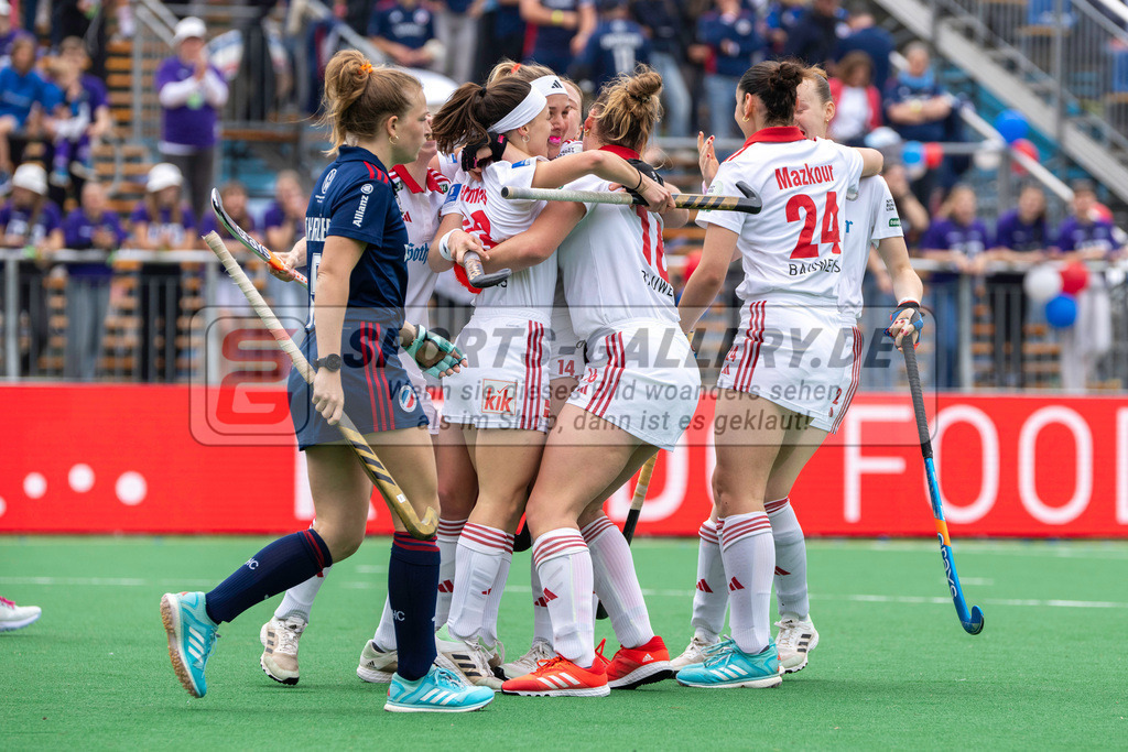 Final4_20240518-1151-0048 | Bonn, Deutschland, 18.05.2024:  in Aktion waehrend des Spiels der Deutsche Feldhockey-Meisterschaften 2024 zwischen Final 4 Damen Rot Weiss Köln - Mannheimer HC im Bonner THV am 18.05.2024 in Bonn, Deutschland. (Foto von Stephan Fehrmann)

Bonn, Germany, 18.05.2024:  in action during the game of Deutsche Feldhockey-Meisterschaften 2024 between Final 4 Damen Rot Weiss Köln - Mannheimer HC in Bonner THV at 18.05.2024 in Bonn, Deutschland. (Foto from Stephan Fehrmann)