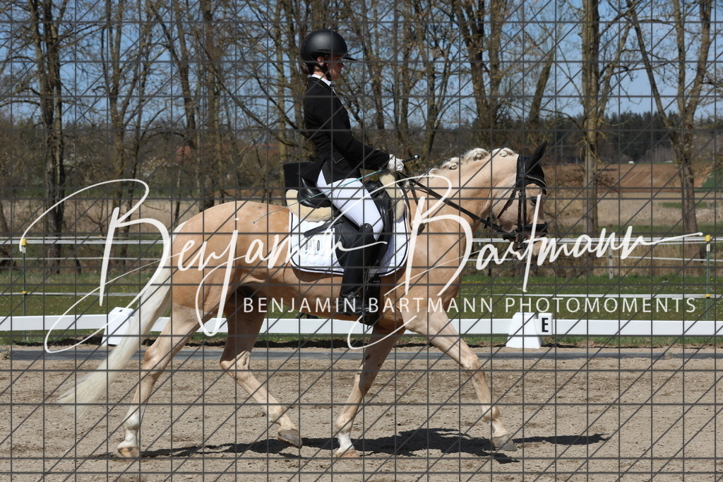 AZ2A4098 | Benjamin Bartmann Photomoments