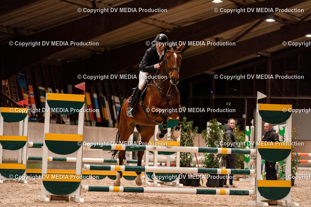 Springen Tag 2-346 | dv-media-shop - Realisiert mit Pictrs.com