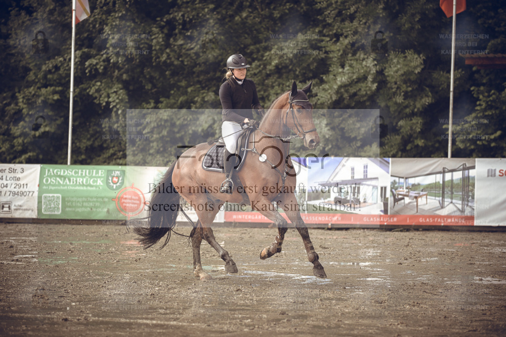 20240530-DOS_0104 | Entdecke hochwertige Reitturnierfotos von Foto Oger. Professionell, emotional und authentisch – jetzt Lieblingsmomente im Shop bestellen. - Realisiert mit Pictrs.com