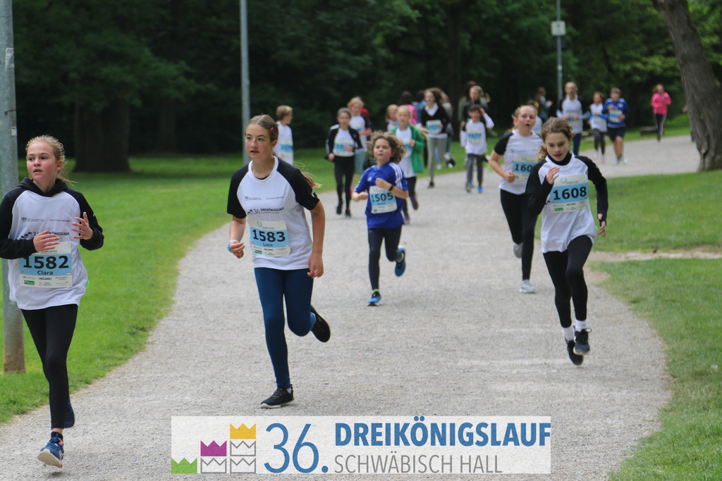 Stadtwerke Schüler und Jugendlauf 1,7km | 3koenigslauf 2022 Stadtwerke Schüler und Jugenlauf 1,7km - Realisiert mit Pictrs.com