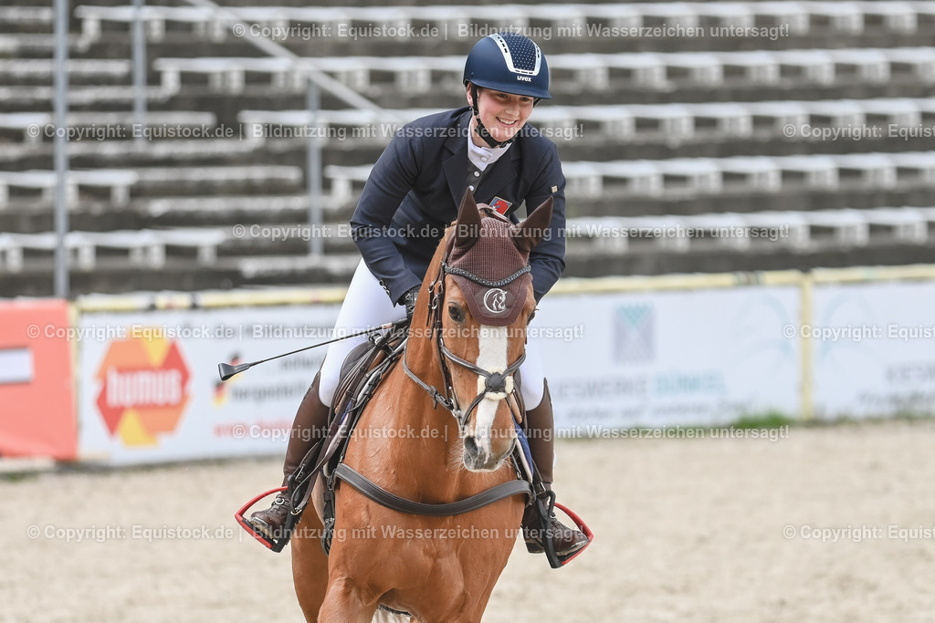20230514_CCI4_Springen_0057 | equistock