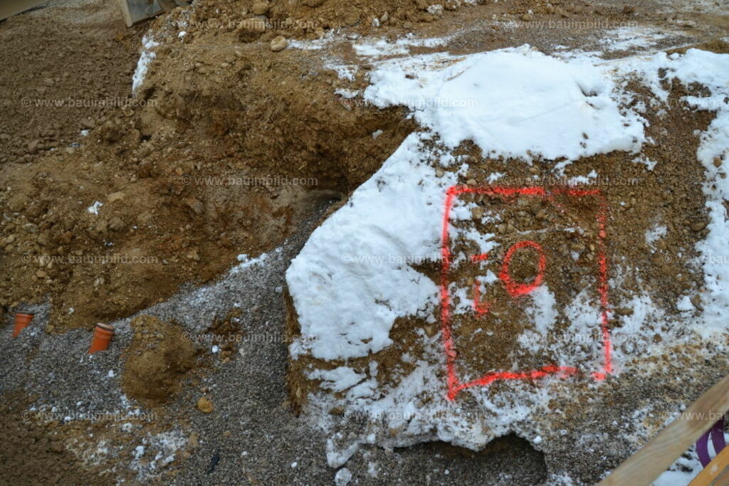 bib-lg02-erdarbeiten-0227 | Nach LV-Leistungsgruppen sortierte Detailfotos über den Bau eines Hauses. Alle Hausbau-Bilder direkt vom Urheber und Autor der Website Haus-Selber-Bauen.com