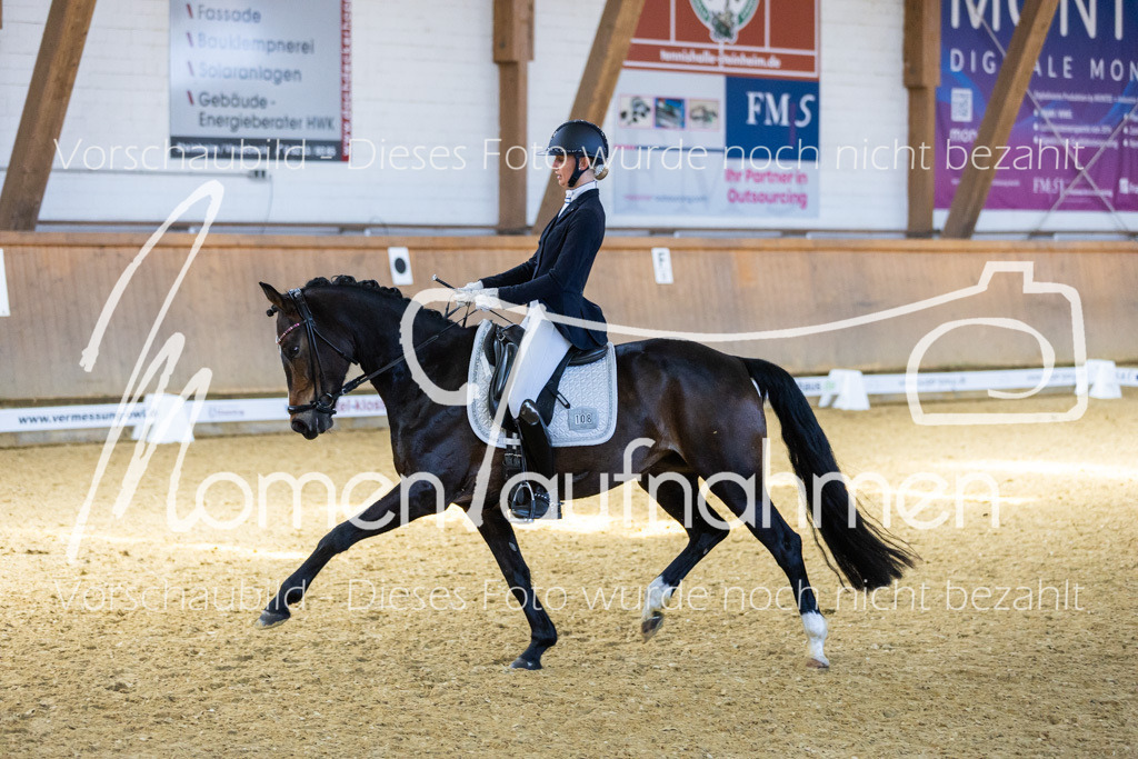 Sth-LPO25-DrR-L-281 | MomenTaufnahmen Pferdesportfotos