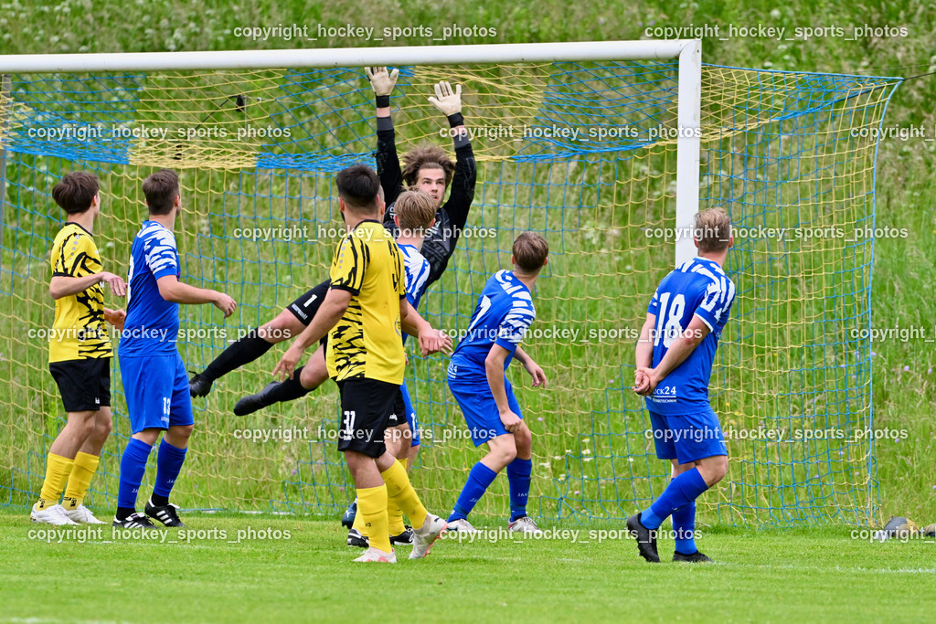 SV Wernberg vs. FC Faakersee | #7 Felix Michael Bachlechner FC Faakersee, #13 Christoph Arneitz SV Wernberg, #1 Matthias Marcus Kohlmaier SV Wernberg, #31 Arnel Mulahalilovic FC Faakersee, #7 Fabian Daniel Ambrosch SV Wernberg, #18 Oliver Lerchner SV Wernberg, SV Wernberg vs. FC Faakersee, SV Wernberg vs. FC Faakersee am 01.06.2024 in Wernberg (Sportplatz Wernberg), Austria, (Photo by Bernd Stefan)