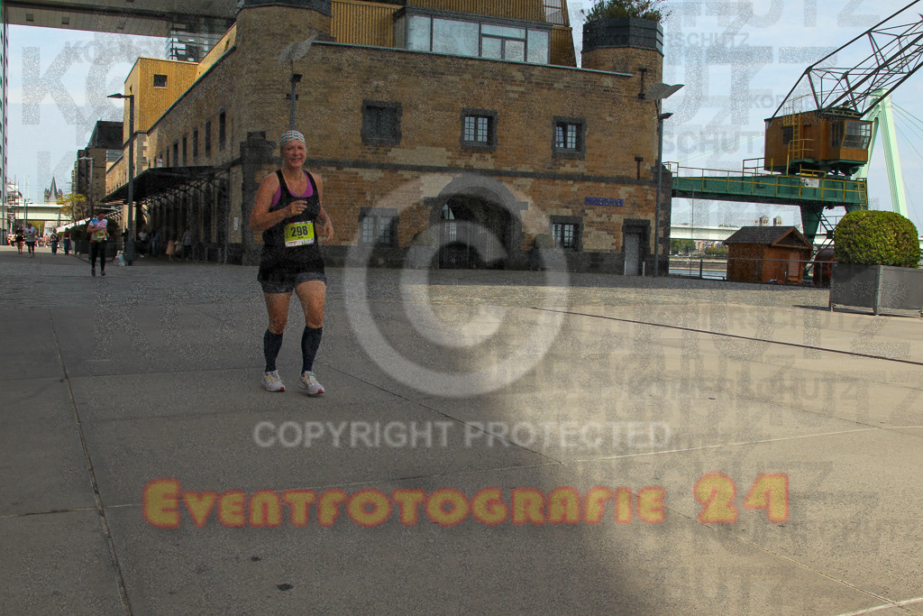 250920_1338_EV4_6341 | Sportfotografie im Rhein-Sieg Kreis, Köln, Bonn, NRW, Rheinland Pfalz, Hessen, etc. Unser Tätigkeitsfeld umfasst den Laufsport vom Volkslauf über den Marathon, Duathlon, Triathon bis zum Ultralauf wie Kölnpfad Ultra oder Schindertrail.