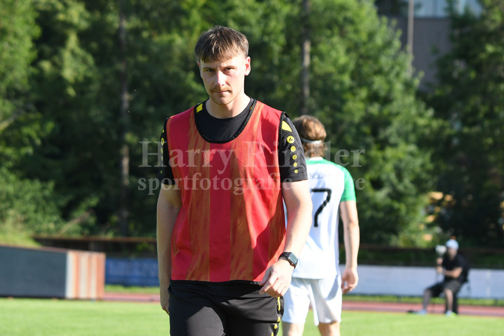 SpVgg GW Deggendorf : TSV Oberschneiding | Testspiel 20.06.2026Jonas Zach (Trainer TSV Oberschneiding #97) - Realisiert mit Pictrs.com