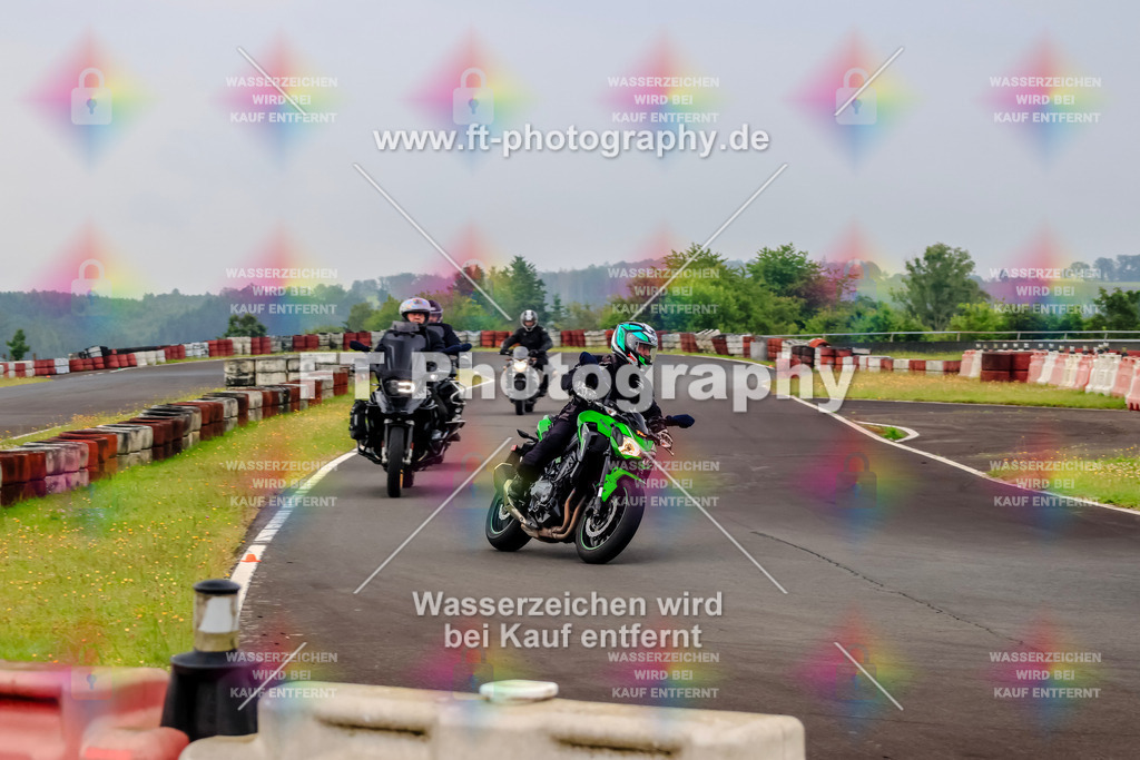 _TCM2744 | Hier findet Ihr Bilder von Touristenfahrten auf der Nürburgring Nordschleife oder von anderen Veranstaltungen die ich besucht habe. Viel Spass beim Durch Schauen 