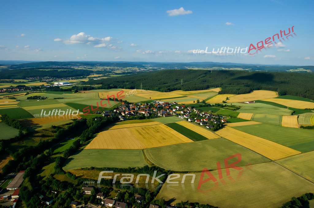 Luftbild von Obristfeld Redwitz - Luftaufnahme wurde 2008 von https://frankenair.de mittels Flugzeug (keine Drohne) erstellt - die Geschenkidee
