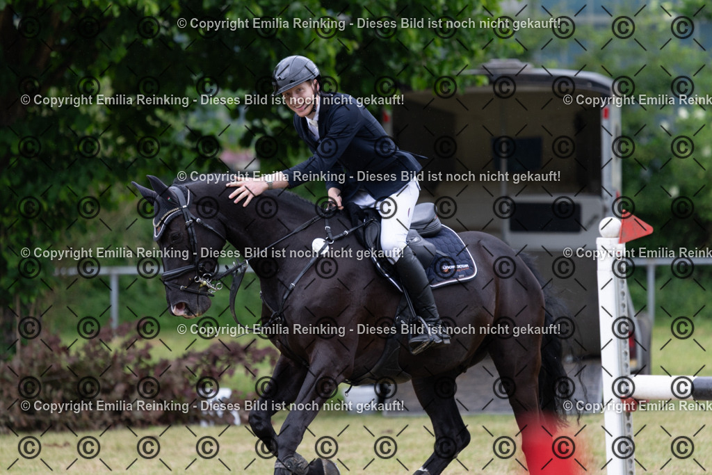 CL5A9597 | Emilia Reinking Fotografie - Realisiert mit Pictrs.com