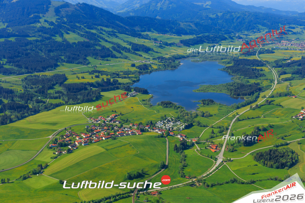 Luftbild von Haslach Oy-mittelberg - Luftaufnahme wurde 2015 von https://frankenair.de mittels Flugzeug (keine Drohne) erstellt - die Geschenkidee
