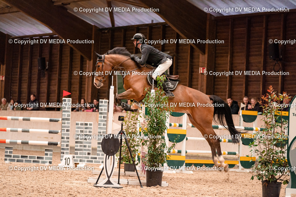 Springen Tag 3-378 | dv-media-shop - Realisiert mit Pictrs.com