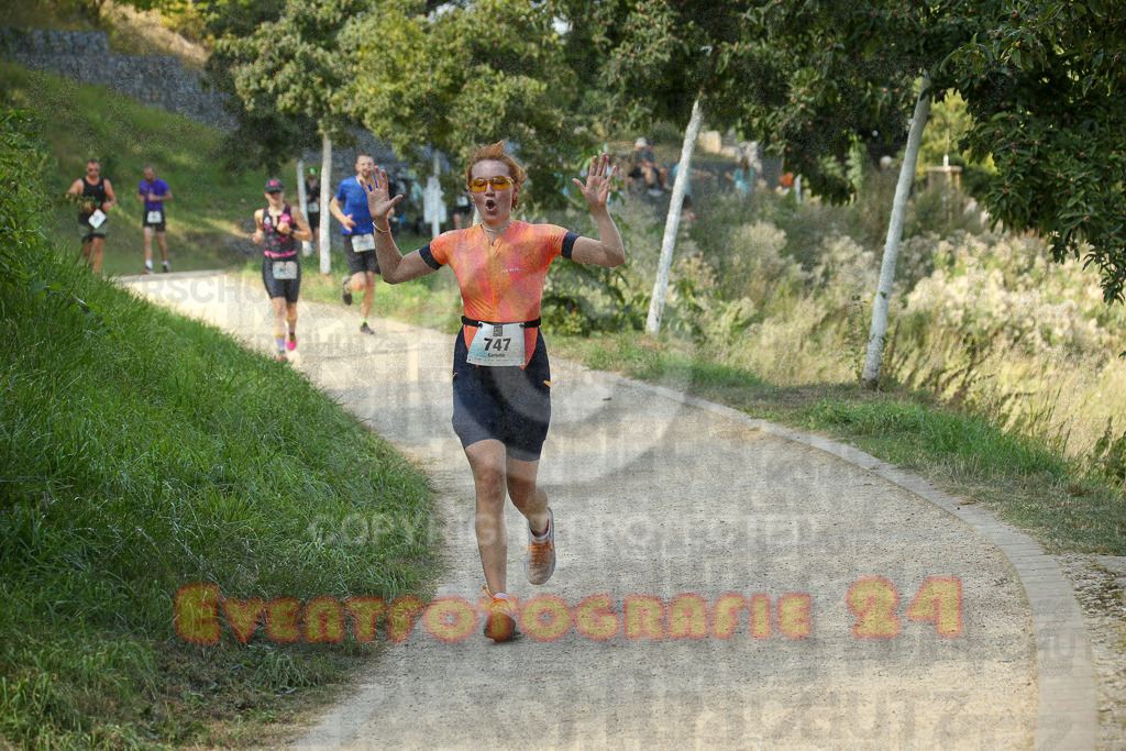 250824_1444_EX1_7339 | Sportfotografie im Rhein-Sieg Kreis, Köln, Bonn, NRW, Rheinland Pfalz, Hessen, etc. Unser Tätigkeitsfeld umfasst den Laufsport vom Volkslauf über den Marathon, Duathlon, Triathon bis zum Ultralauf wie Kölnpfad Ultra oder Schindertrail.