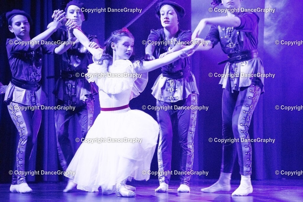 GPHY2732 | DanceGraphy - Realisiert mit Pictrs.com