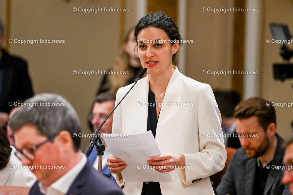 Landhaus Linz_ Promenade_ Landtagssitzung_ 25.01.2024-40 | 25.01.2024, Landhaus Linz AUT, Promenade, Landtagssitzung, im Bild Ines Vukajlovic  (Die Gruenen, LAbg.)