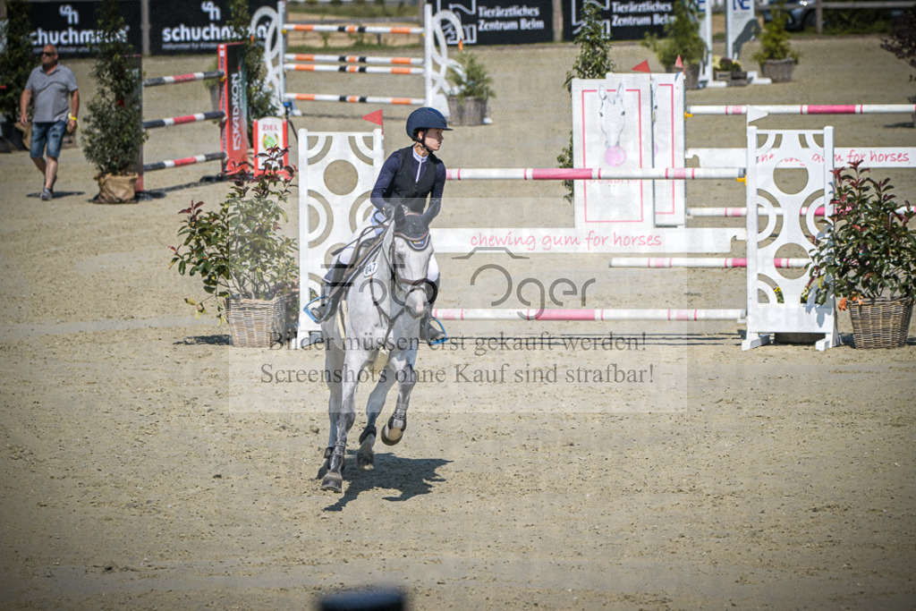 DOS_0512 | Entdecke hochwertige Reitturnierfotos von Foto Oger. Professionell, emotional und authentisch – jetzt Lieblingsmomente im Shop bestellen.Deutschlandweite Turnierfotografie. - Realisiert mit Pictrs.com