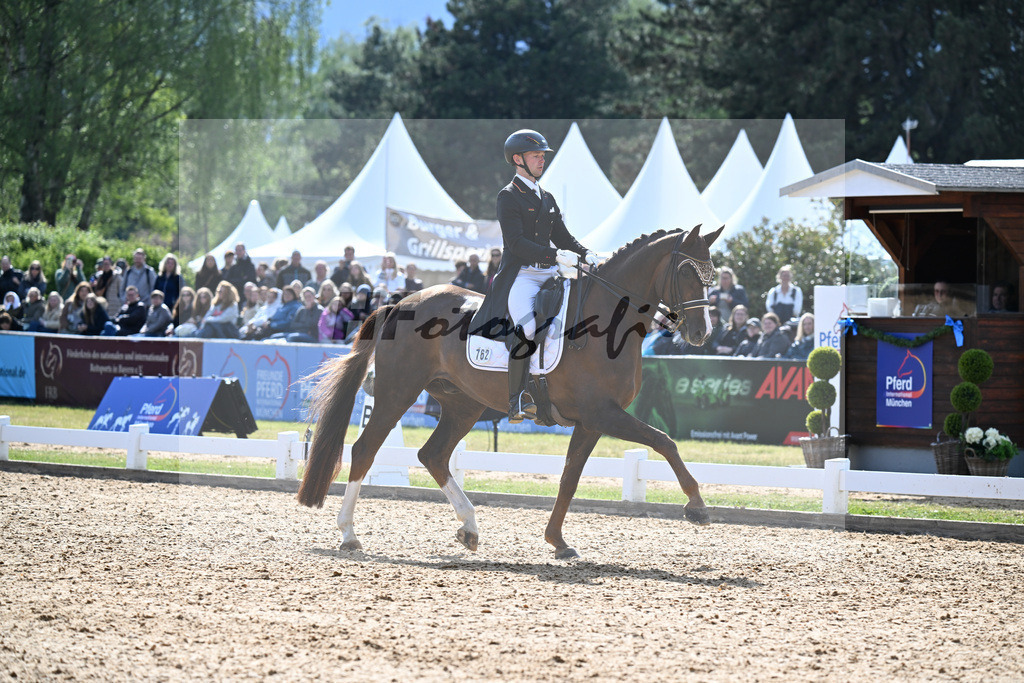 Equistro Dressurderby_26268144 | hf-fotografie - Realisiert mit Pictrs.com