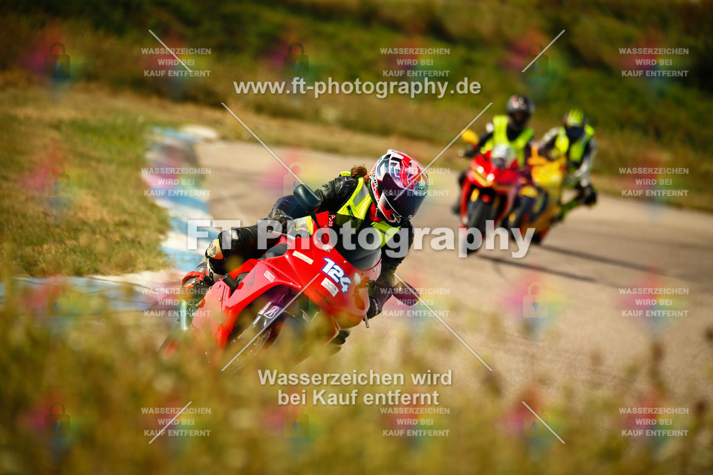 _MOT6585 | Hier findet Ihr Bilder von Touristenfahrten auf der Nürburgring Nordschleife oder von anderen Veranstaltungen die ich besucht habe. Viel Spass beim Durch Schauen 