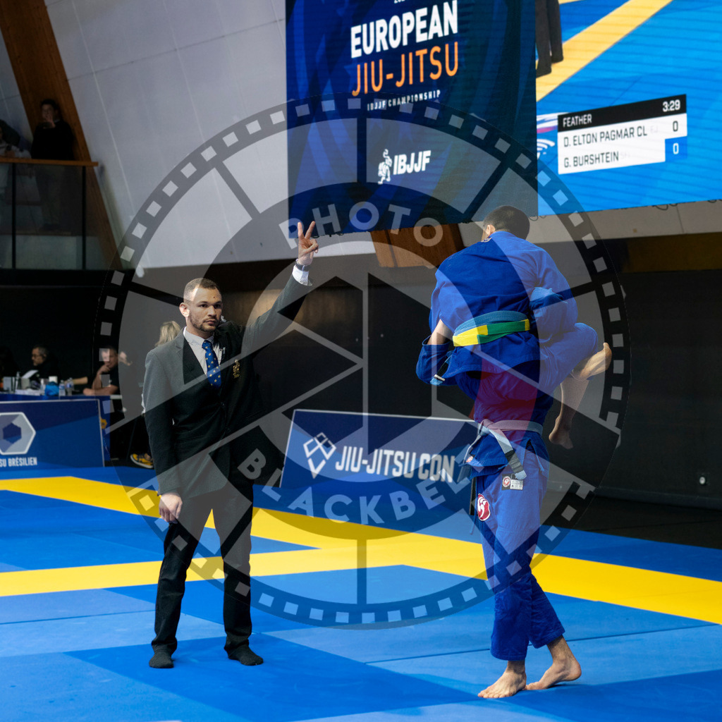 20240121PBB6433 | Fighters compete during the second day of the IBJJF European Championship in Paris, France, on January 21, 2024.