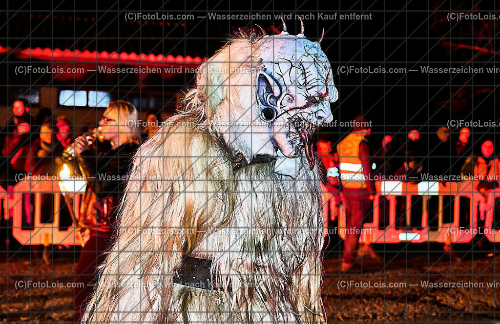 ALP7813_PerchtengruppenTreffen Gaming | (C)FotoLois.com, Alois Spandl. Perchtengruzppentreffen in Gaming am Badparkplatz, Fr 5. Januar 2024.